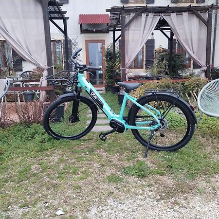 Ca' Blanca Bed & Breakfast Castelnuovo del Garda Exterior photo