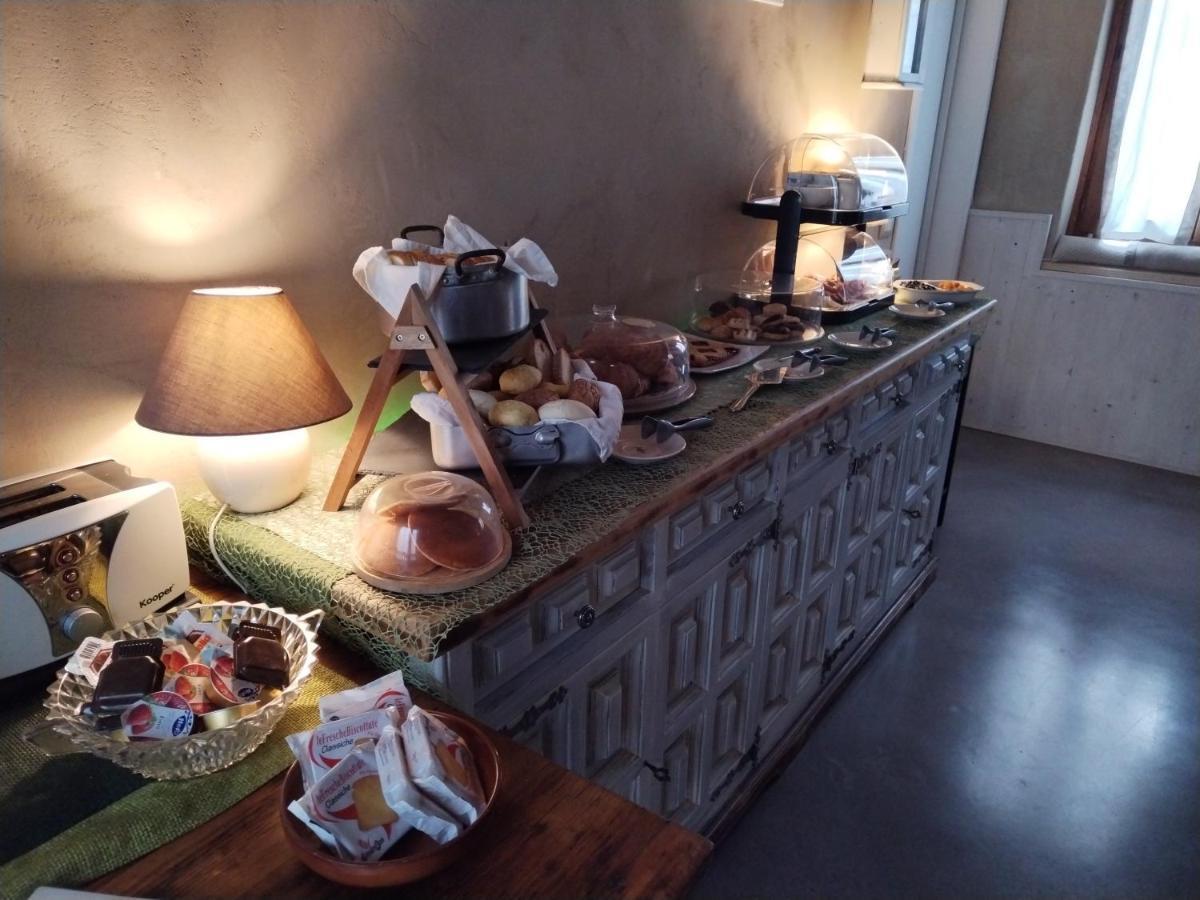 Ca' Blanca Bed & Breakfast Castelnuovo del Garda Exterior photo