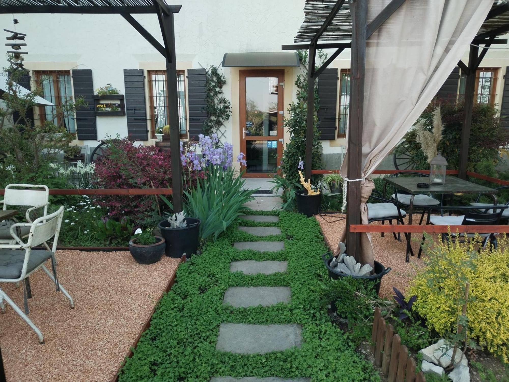 Ca' Blanca Bed & Breakfast Castelnuovo del Garda Exterior photo